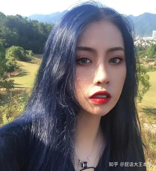 漂过的头发染什么颜色比较好啊