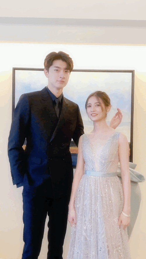 陈钰琪林一昔有琉璃瓦合拍模版##你期待昔有琉璃瓦吗