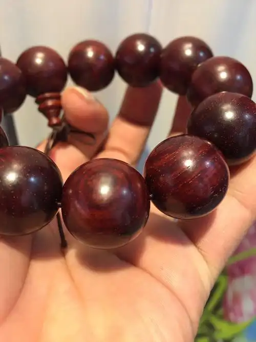 新入手的老料小叶紫檀 大神们帮我看看怎么样 值多少钱 是真的老料