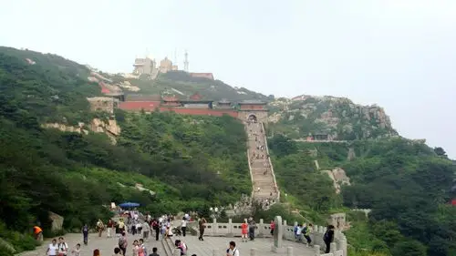 看东部(一)泰山图片209,山东省旅游景点,风景名胜 - 蚂蜂窝图库