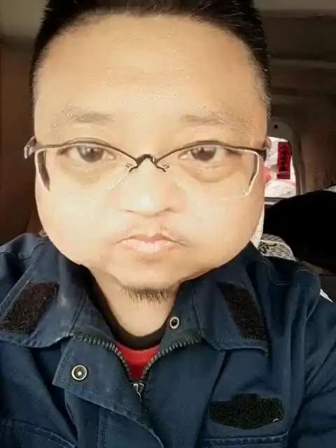 隔壁老李《坐公交》