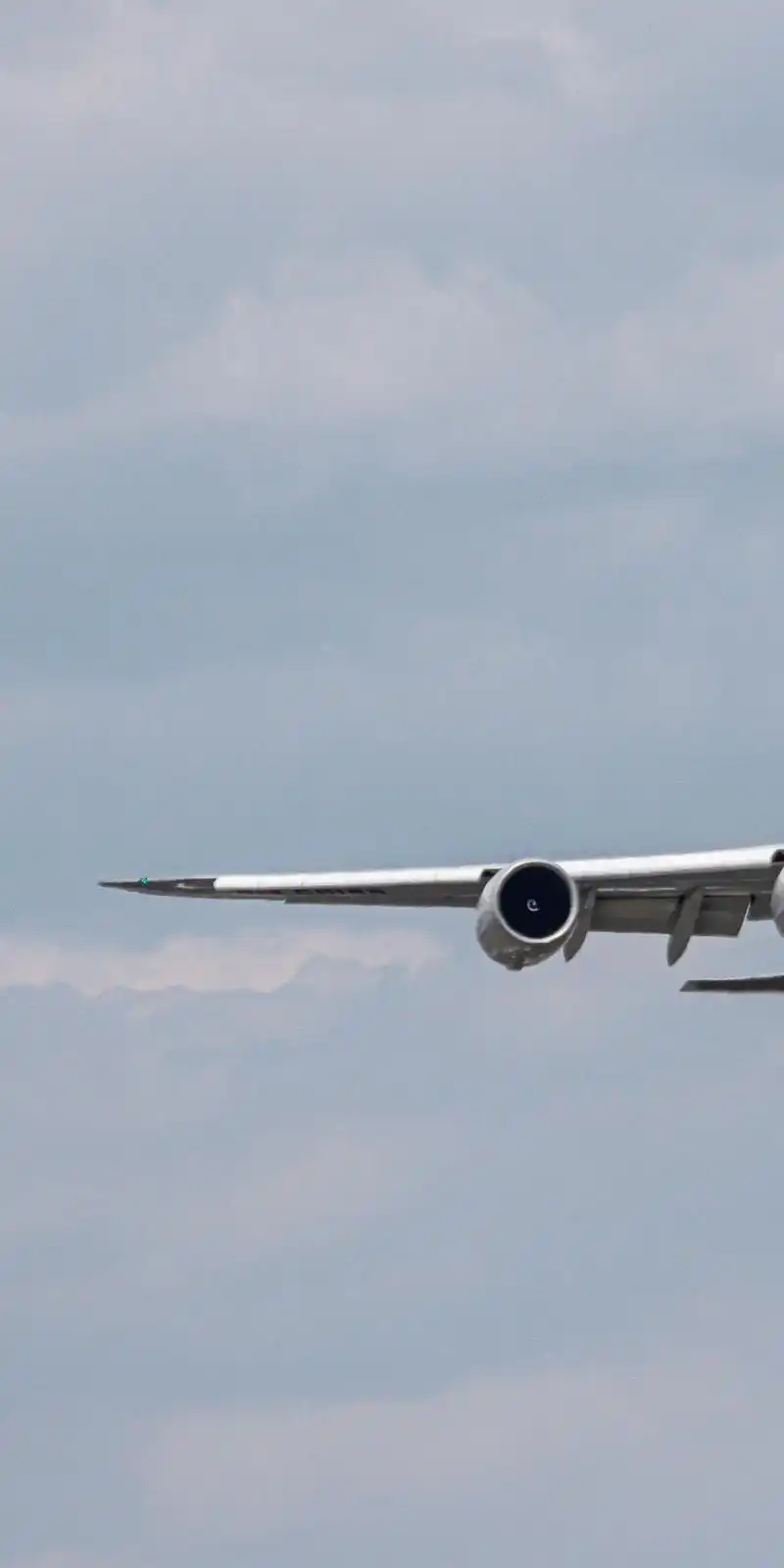 b-248702#飞机 #现场实拍 #机场 #航空 #追飞机 - 抖音