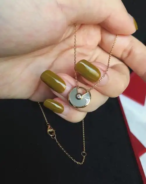 卡地亚护身符项链