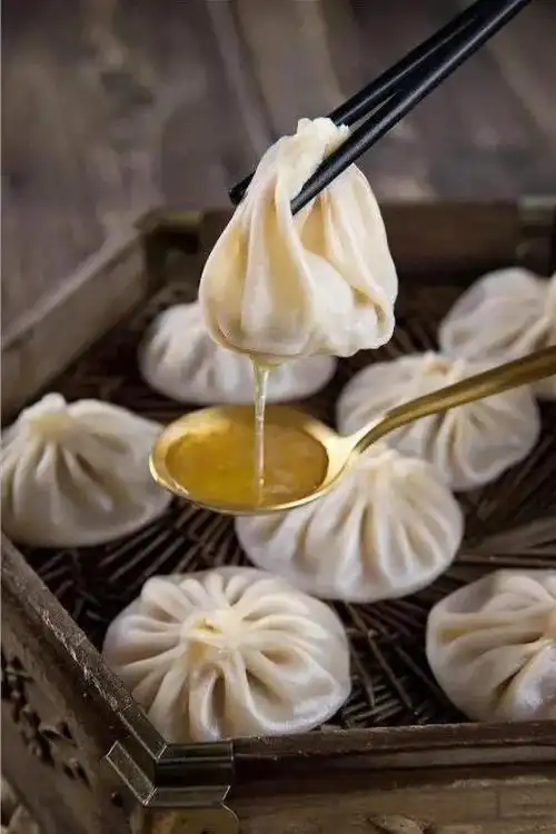 西安特色美食小吃西安最出名的10种小吃好吃还不贵