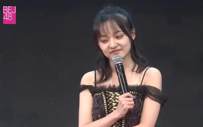 【bej48】李想穿越记