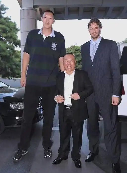 世界篮坛身高巨星榜:中国巨人孙明明的传奇和遗憾