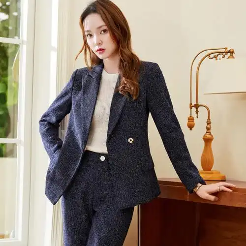 女先生女士套装粉色减龄西装外套女春秋季气质女神范设计感职业装炸街