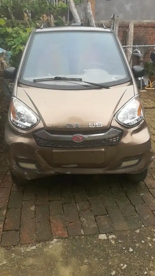 飞马电动四轮车5块电池60v诚心要可看车在新蔡李桥常老庄