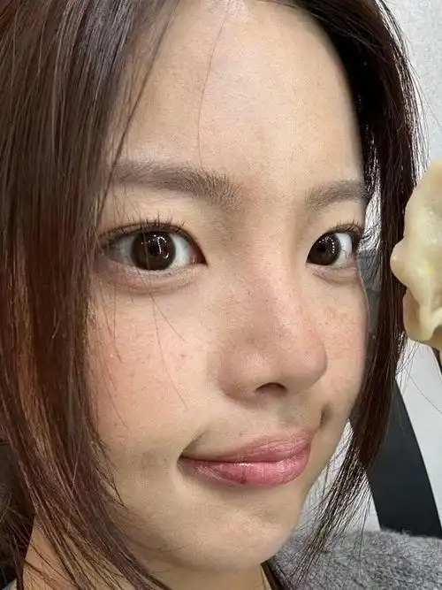 杨超越怼脸图,这颜值属于什么水平?