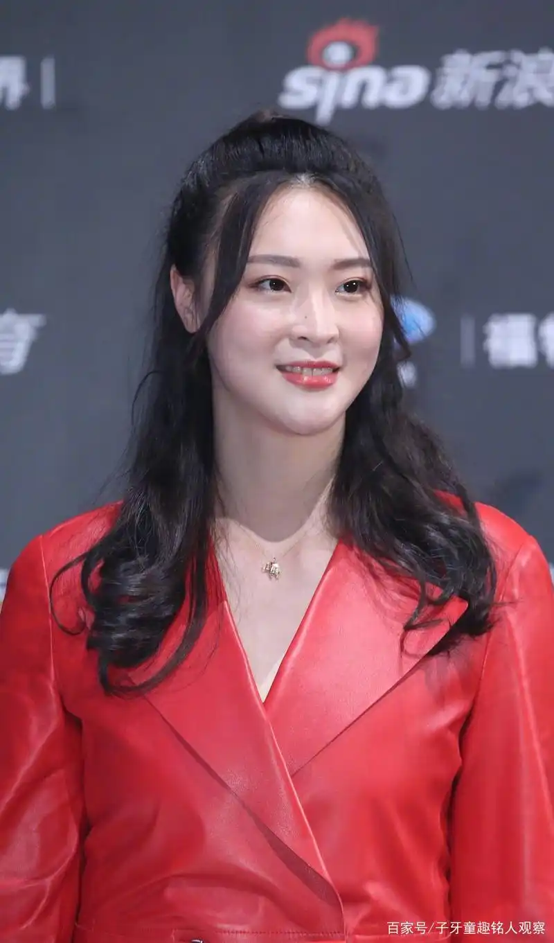惠若琪:中国女排最美队长,嫁给北大博士的她,近况如何了?