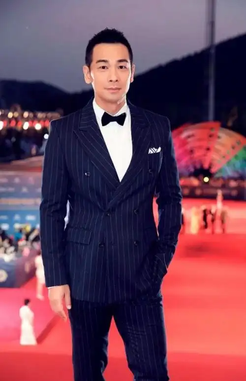 赵文卓向james科普中国式夫妻称呼