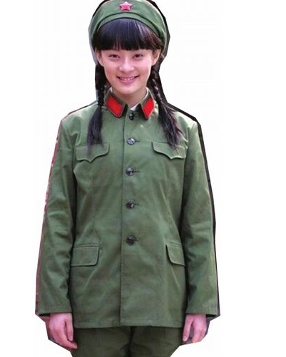 孙俪晒军装照网友惊呼娘娘美翻了