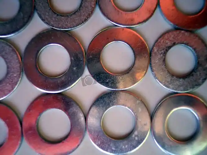 金属制成的铁片