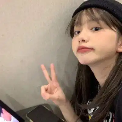 长相甜美超高清可爱女生头像喜欢你很久了