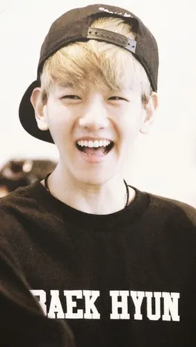 那个爱笑的少年 exo 边伯贤