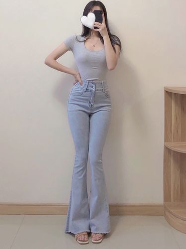 巨显瘦韩版浅蓝色高腰紧身微喇叭牛仔裤女春夏修身显瘦弹力长裤