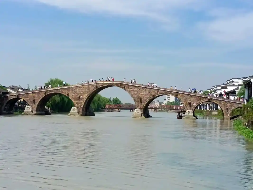 京杭大运河南部始发点杭州市塘栖古镇风光剪影