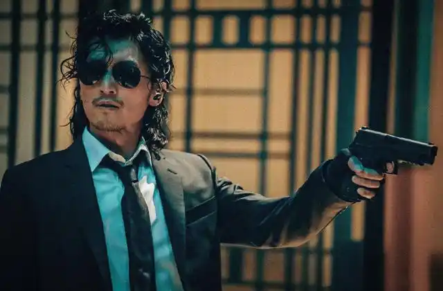 《怒火重案》影评:成年人做事情还是只认结果的