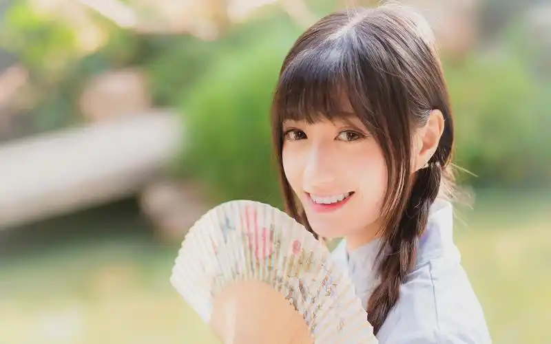 性感唯美高清美女写真桌面壁纸高清大图预览1920x1080_美女壁纸下载