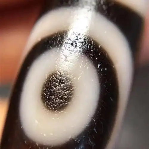 天珠天然西藏真品蜜蜡琥珀星月金刚菩提佛珠嘎呜盒唐卡_双氙车灯改装