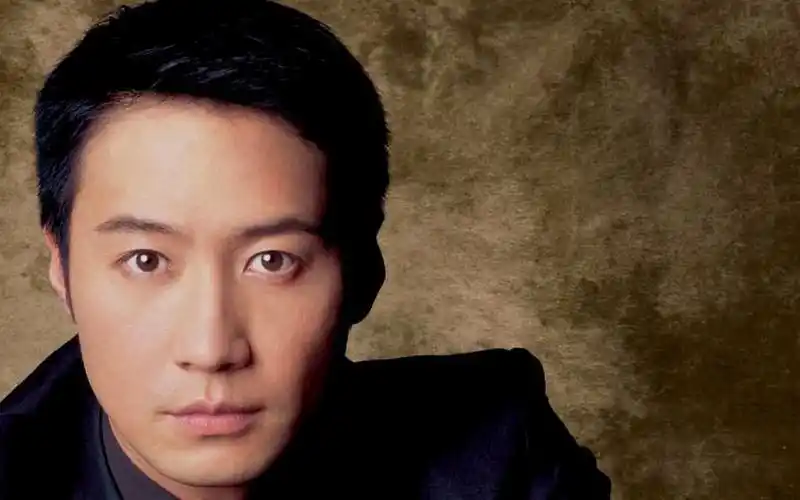 杨锦荣:我今天特别想打人,你这么多兄弟在这儿,帮帮忙.