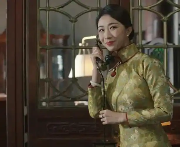 王骏迪个人资料简介 《新世界》孙红雷娇妻王骏迪穿旗袍简直美炸了