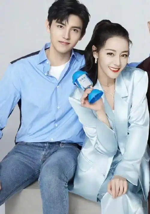 迪丽热巴陈飞宇早期同框图