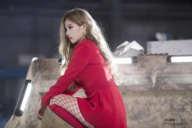 (g)i-dle 全昭妍 - 红色【1998.08.26】韩