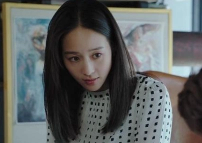 不说再见欧可欣真的是穆青的未婚妻荣钰