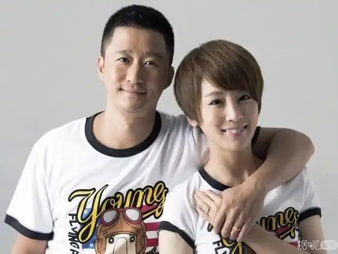 哈哈哈哈太真实了,心疼吴京1秒钟.