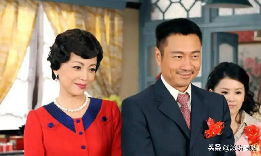 巾帼枭雄粤语非凡港剧网(《巾帼枭雄》再拍续集,邓萃雯黎耀祥或将回归