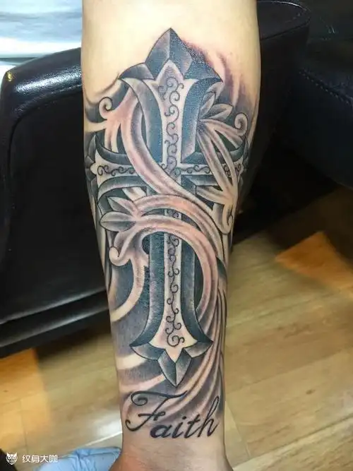 十字架_纹身图案手稿图片_王东的纹身作品集