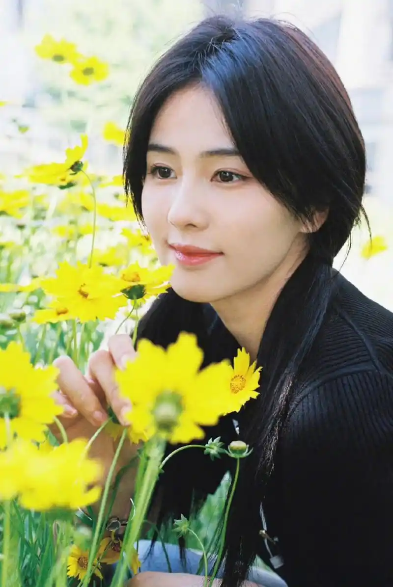 白鹿当杂志模特时期大概也是这样的吧