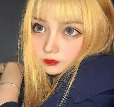 非常好看的黄头发的女生头像来喽!爱了