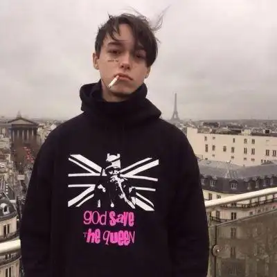 戒哥教你单手压ak_微信头像_我要个性网