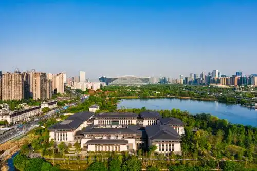 中国四川成都环球中心锦城公园周边全景航拍图