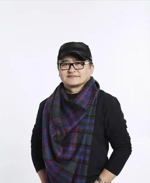 一代歌王刘欢成名后不弃糟糠妻患不死癌症隐退歌坛