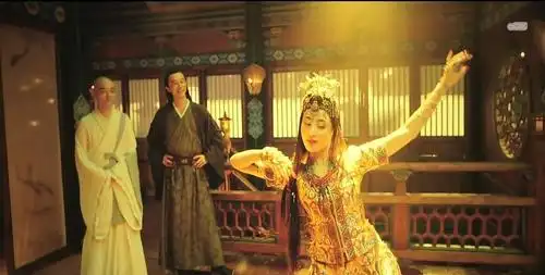 刚看完妖猫传,我觉得张雨绮比张榕容好看诶