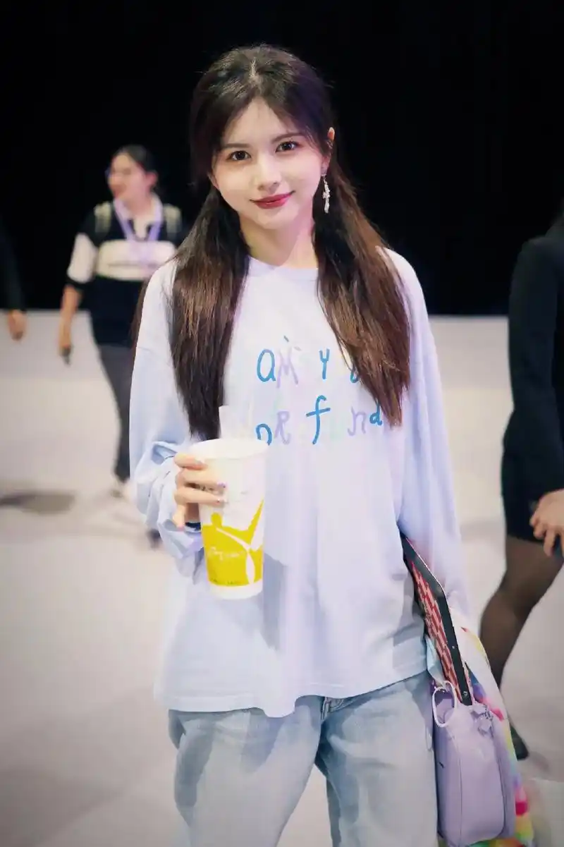 好久不见的琳姐想你了#塞纳河 #snh48陈琳 #分享照片  - 抖音