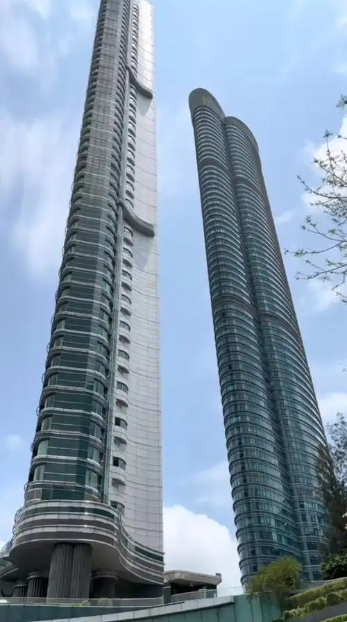 许晋亨为何可以不工作单单在晓庐就有80套房每套月租几十万