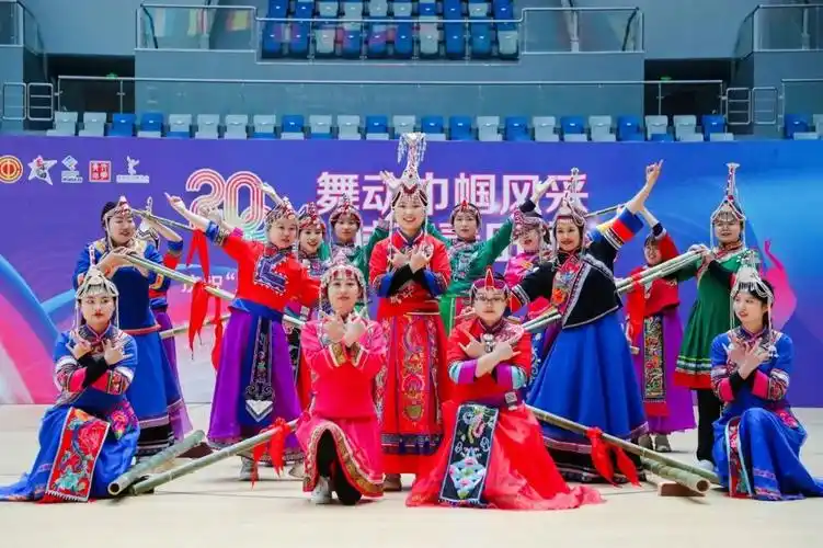 舞动巾帼风采 共享青田生活——庆祝"三八"国际妇女节114周年暨健身操