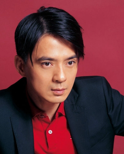 图歌曲四季歌黄耀明演唱主流与另类间漂浮的奇迹