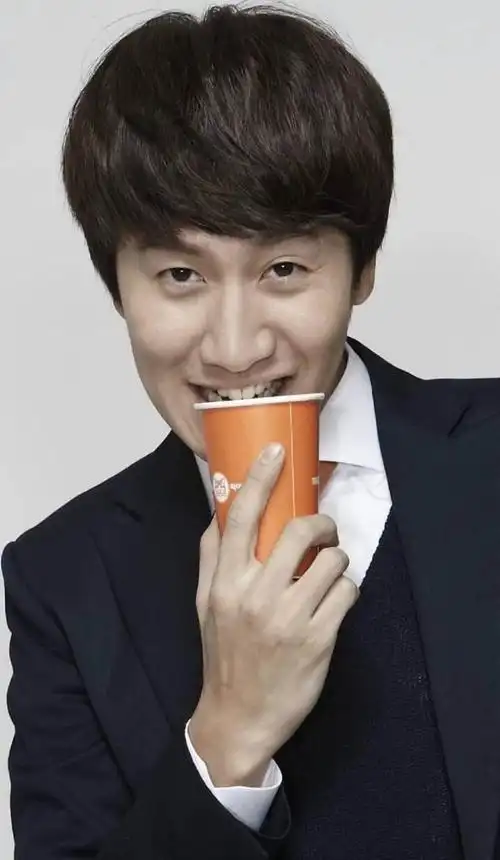 韩国艺人李光洙交通事故受伤,车祸原因真相爆光