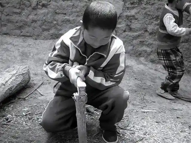 40张稀罕的童年老照片:60后70后80后的童年回忆,是否有你的样子