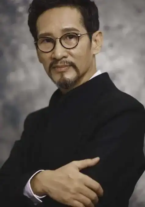 配角专业户王劲松:一句"不要脸",撕开多少明星的遮羞布