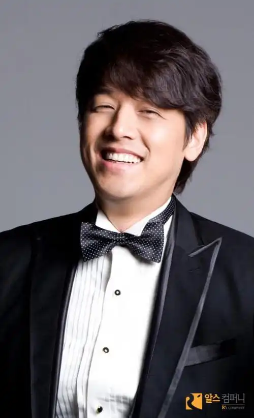 48岁韩星柳时元与圈外女友2月结婚 曾与前妻结婚打官司3年