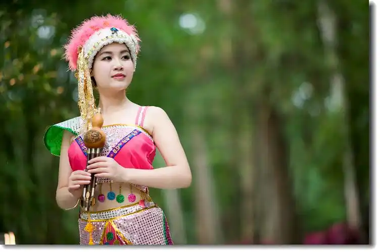 民风民俗:傣族小伙恋爱风俗,形式多样,不拘一格的方式让人新奇