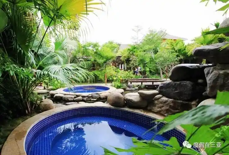 在三亚找个温泉泡起来,养生放松新选择!