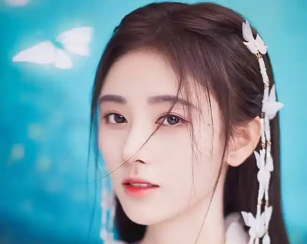 从少女偶像到二线女明星,snh48成功出村,单飞第一人 鞠婧祎