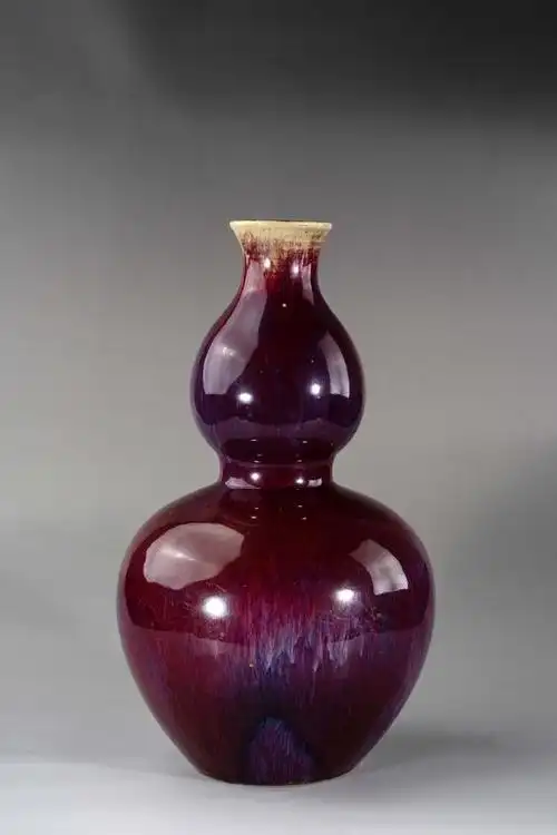 清乾隆窑变釉葫芦瓶